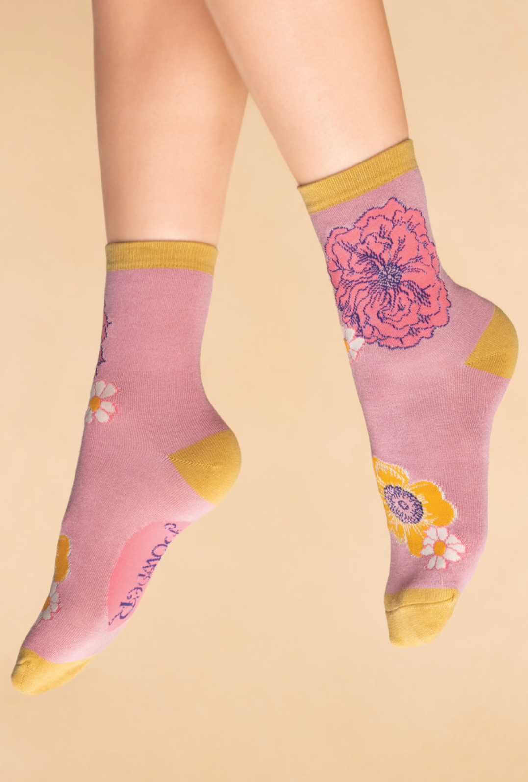 Powder UK Flower heads ankle socks petal pink 