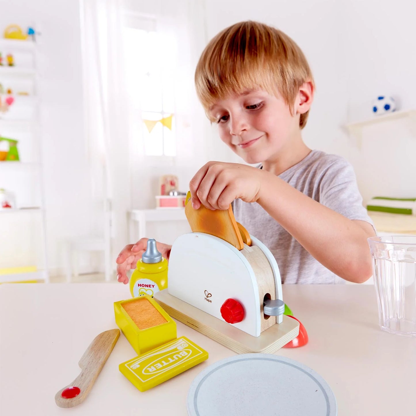 Hape pop-up toaster set toy for kids 