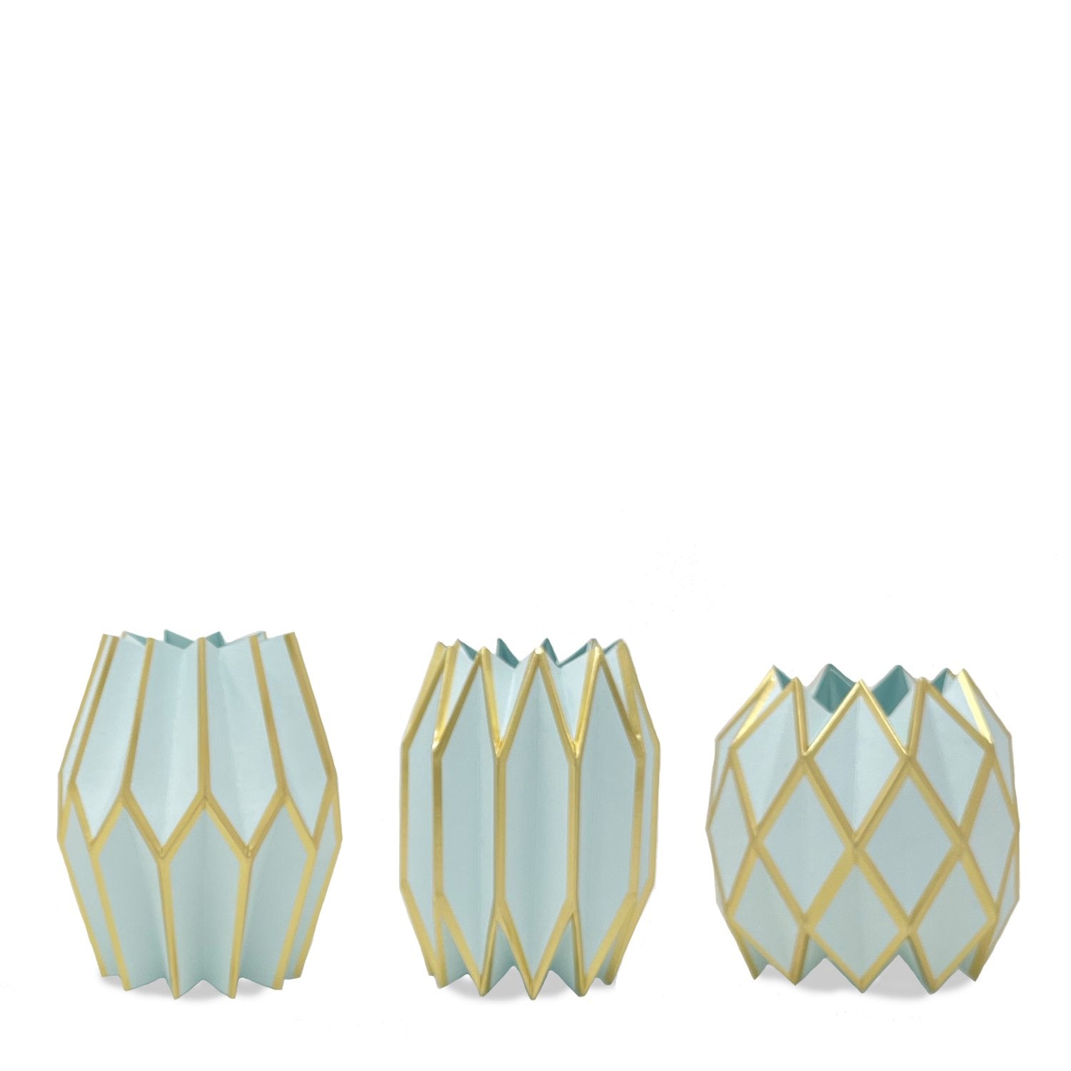 Lucy Grymes Tiffany Blue paper vase wrap