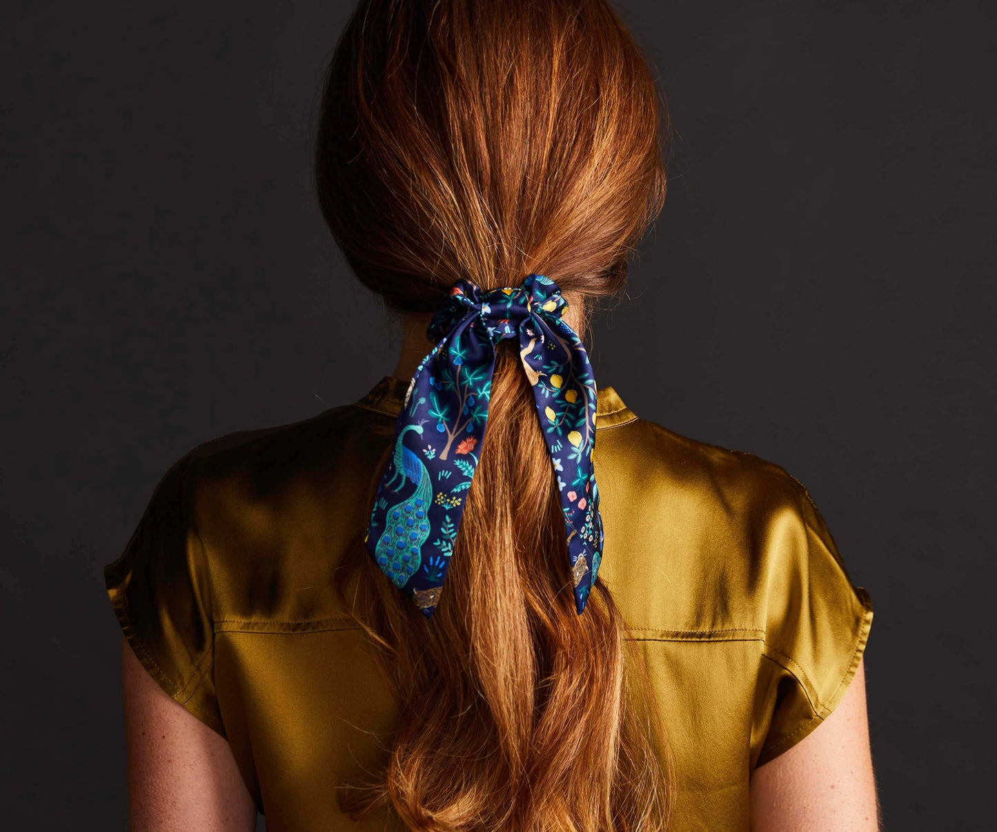 Rifle Paper Co. Menagerie silky scrunchie navy blue
